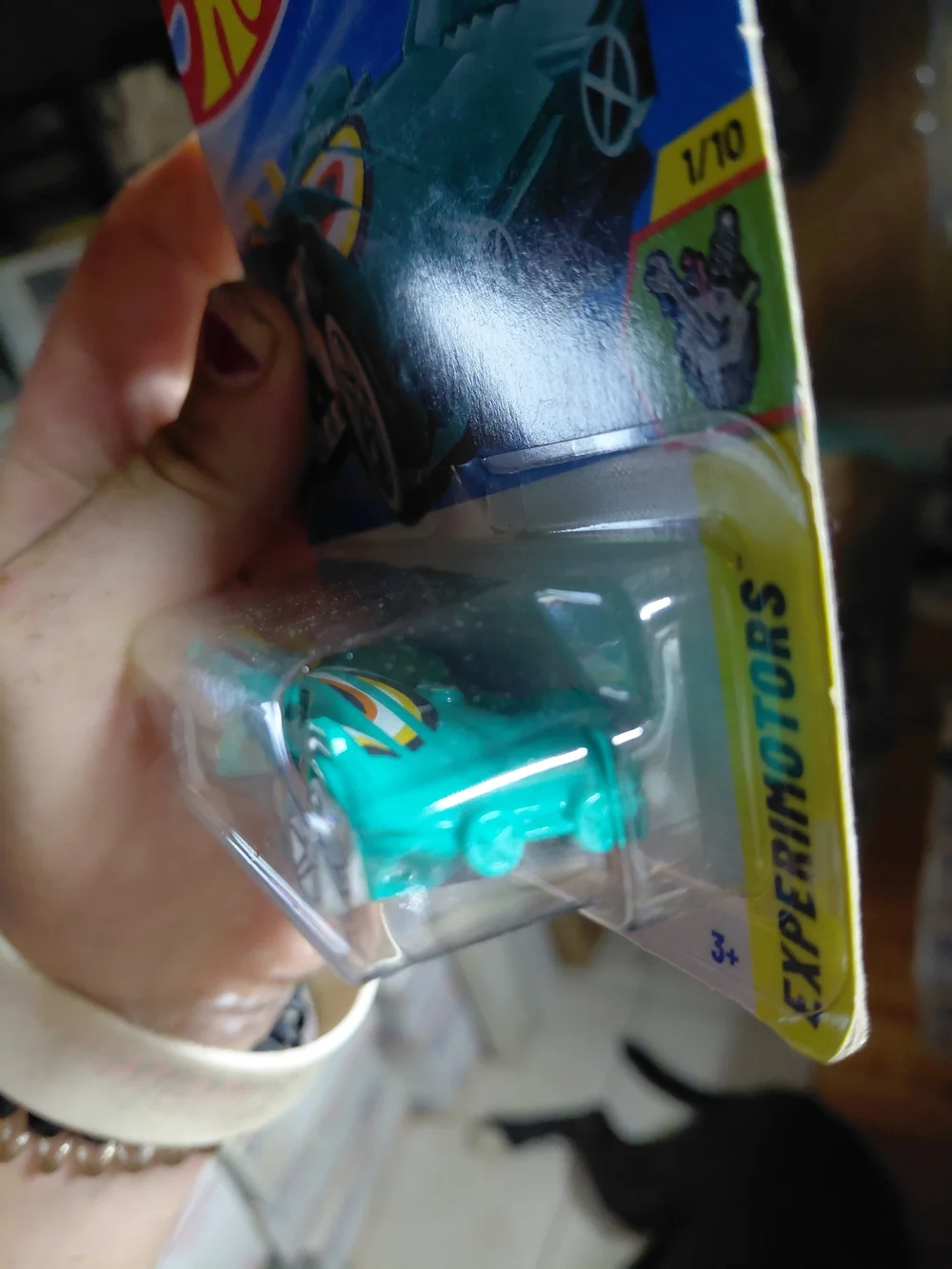 teal Hot Wheels Slide Kick from the 2025 Experimotors series (1/10, #116/250)